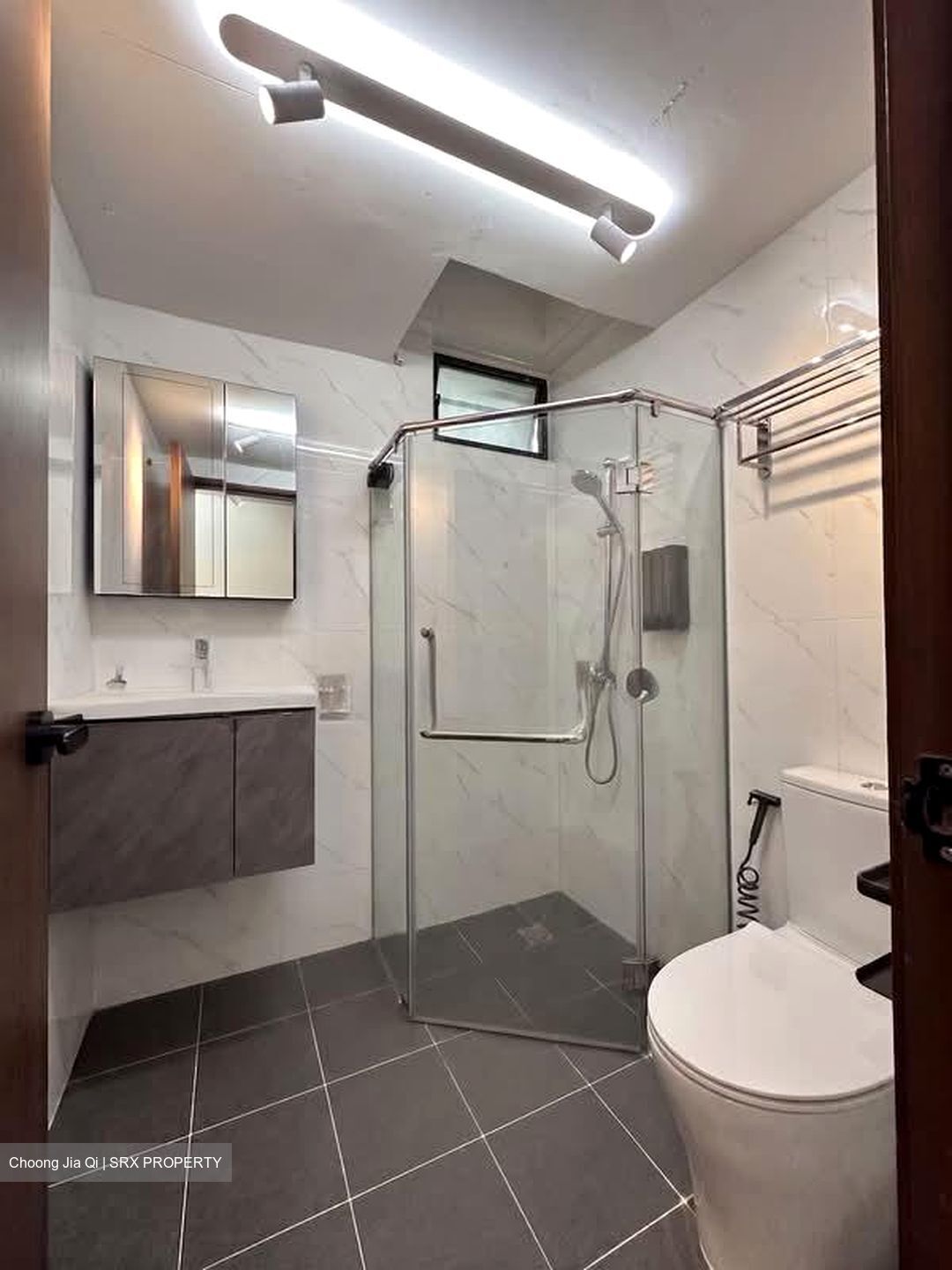 Pinevale (D18), Condominium #607082421